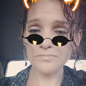 Meet your Posher, Jen